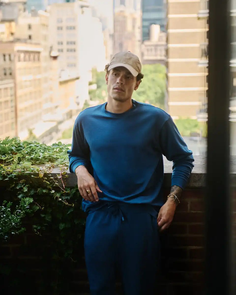 Men's Versa Crewneck & Jogger Set