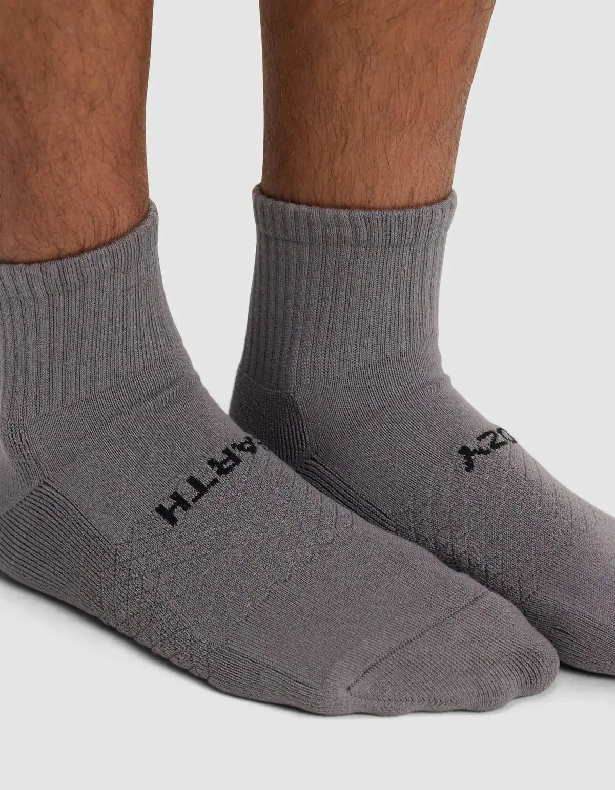 Men's Essential Quarter Sock 2-Pack