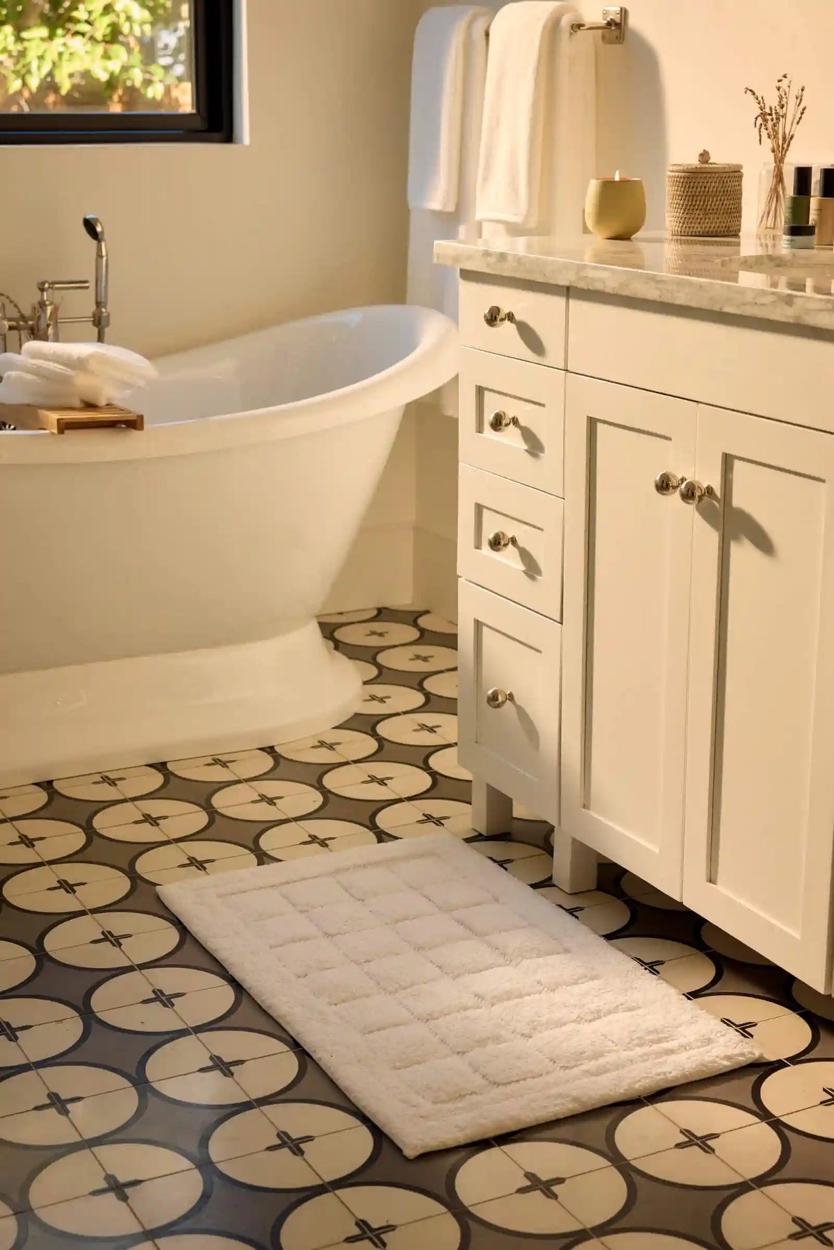 Grid Bath Mat