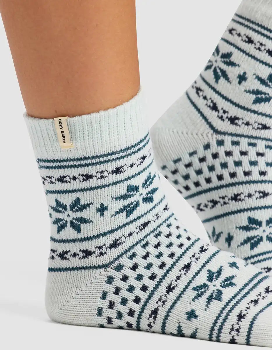 Snowflake Plush Lounge Quarter Sock