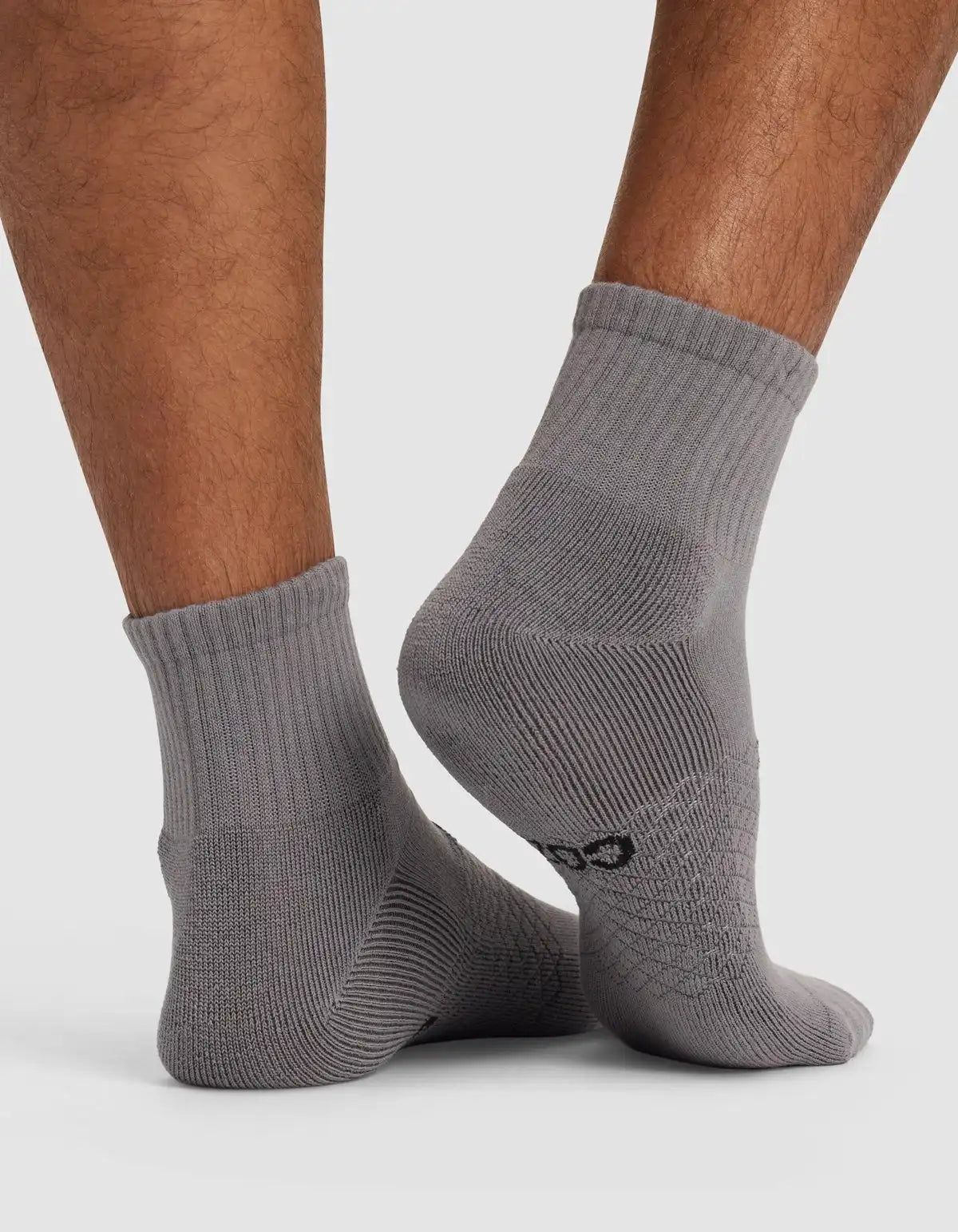 Men's Essential Quarter Sock 2-Pack