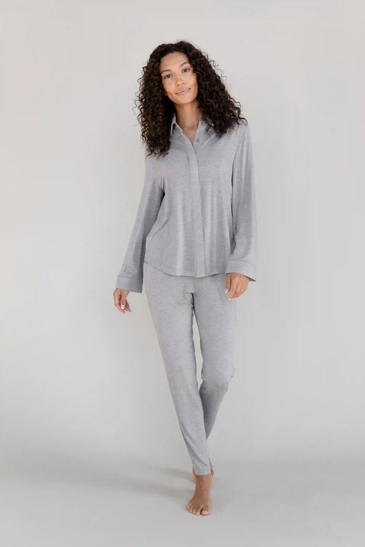 Women's Bamboo Stretch-Knit Tapered Pant