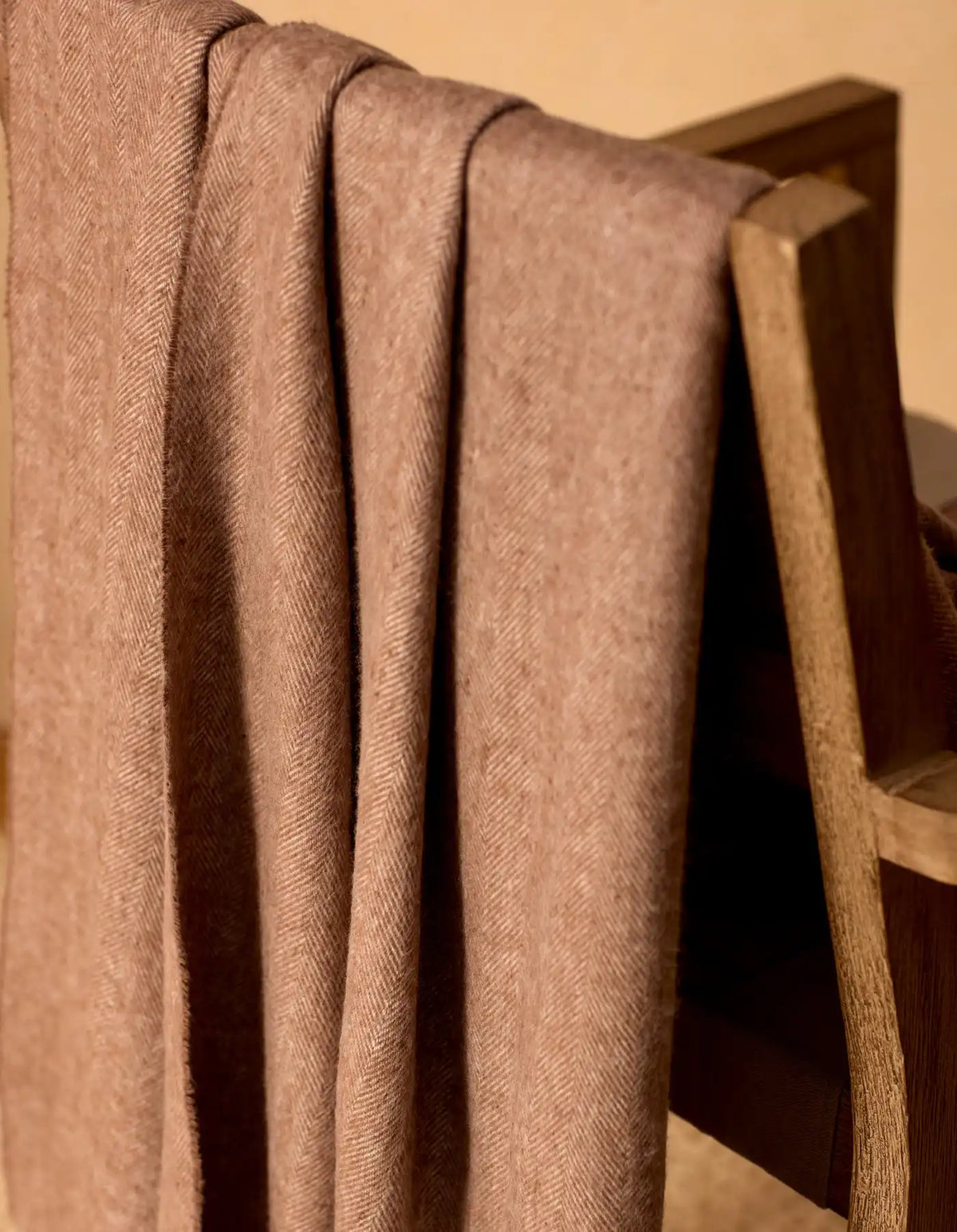 Bamboo Herringbone Tassel Throw