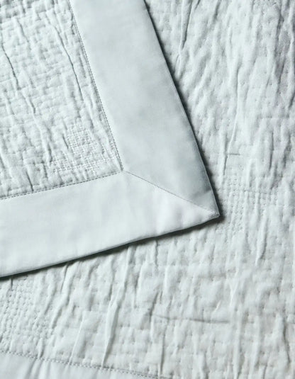 Little Bee Matelasse Baby Blanket