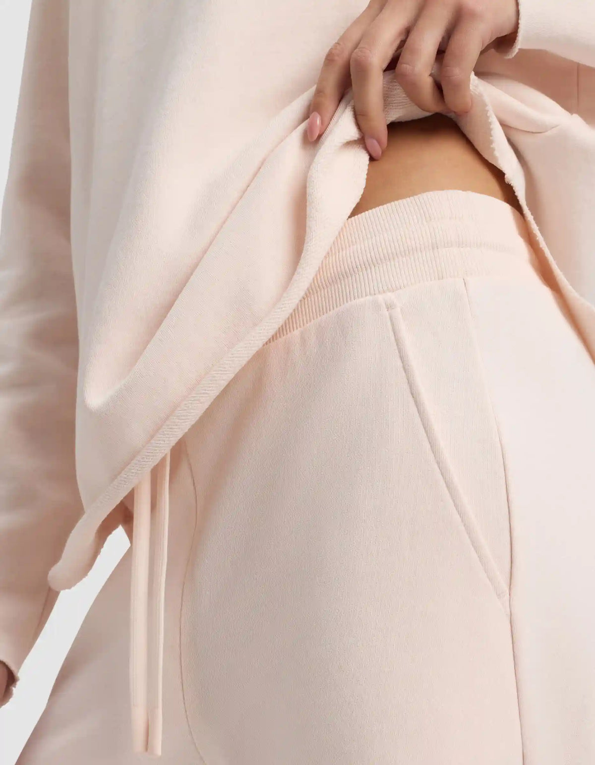 Women's Chelsea Cropped Set
