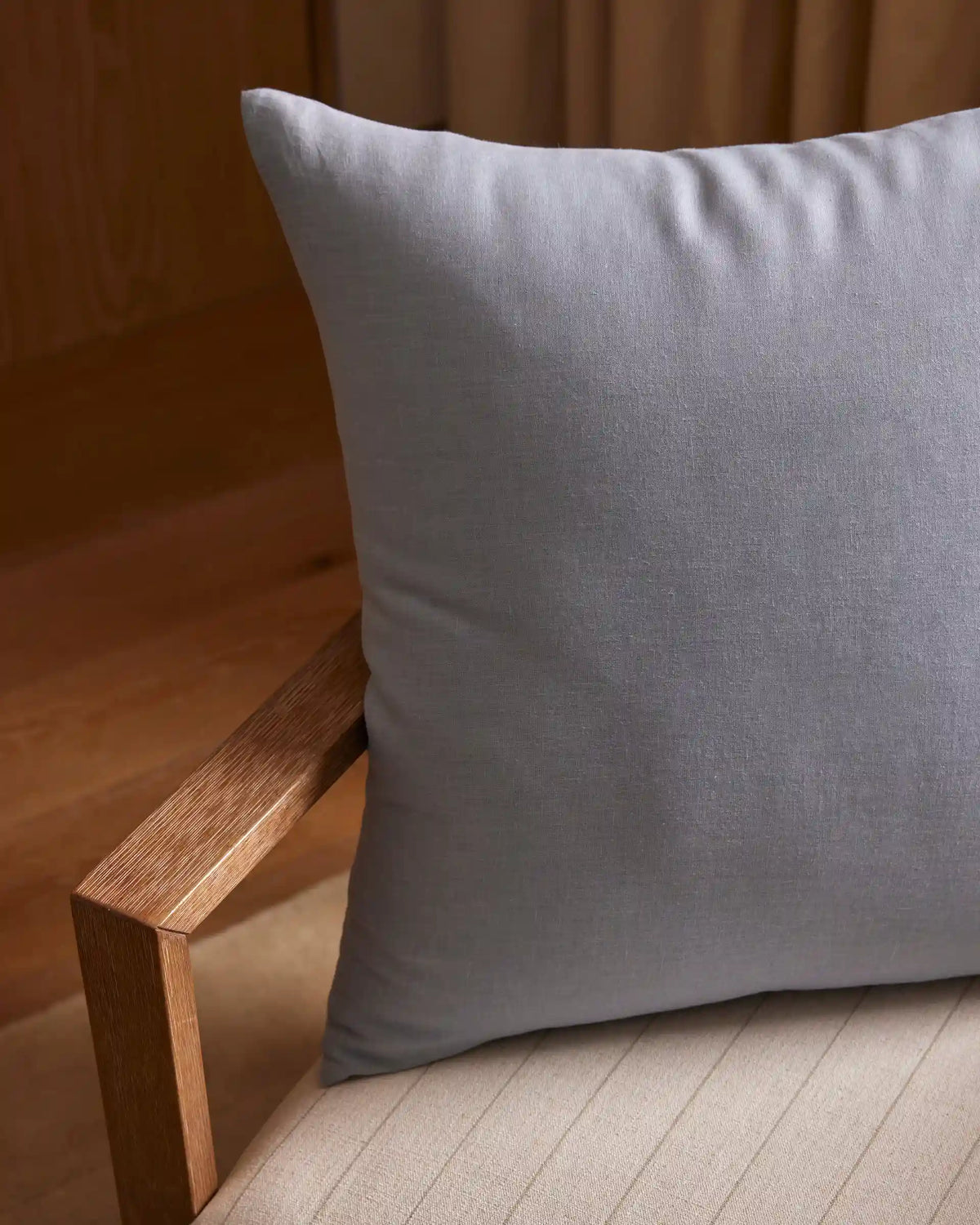 Linen Throw Pillow